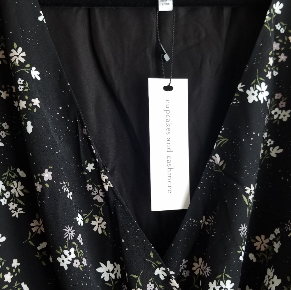 SOLD!!! REVOLVE | Cupcakes & Cashmere Boho Long Sleeve Romper - Picture 7 of 7